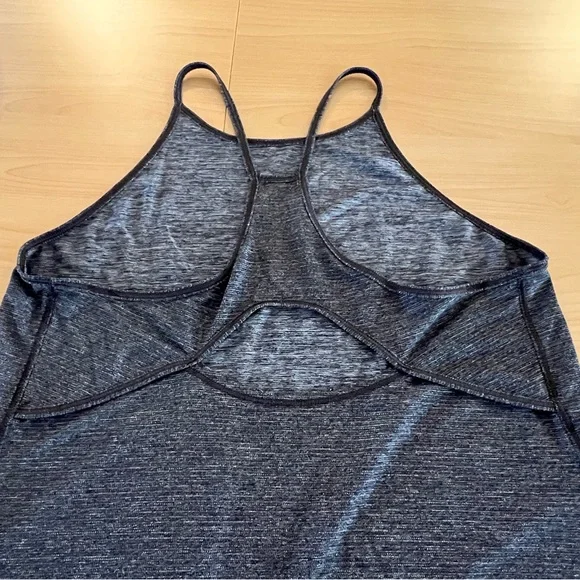2 Lululemon Fast as Light Singlet Tank Tops Heathered Black & Blue Colors Small - Picture 7 of 10